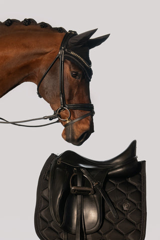 High Gloss Pearl Dressurunderlag Platinum-25 Sort