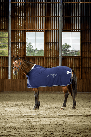 Dyón Fleecetäcke med Hipornament