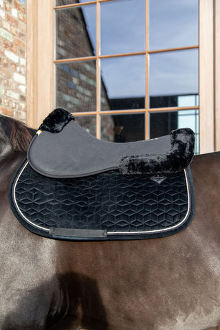 Czaprak Kentucky z sztucznej owczej skóry