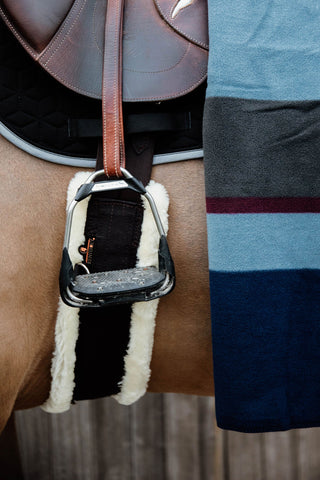 Sheepskin Girth Brown